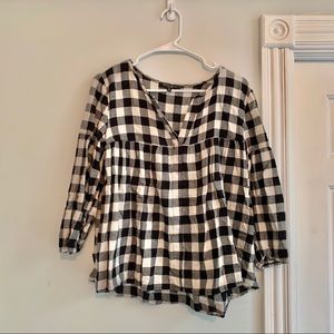 Plaid v-neck blouse
